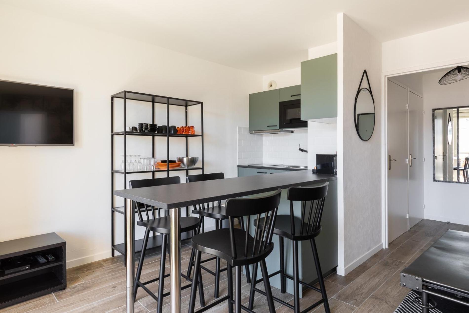 L'Elegant - Desaugiers Apartment Лион Екстериор снимка